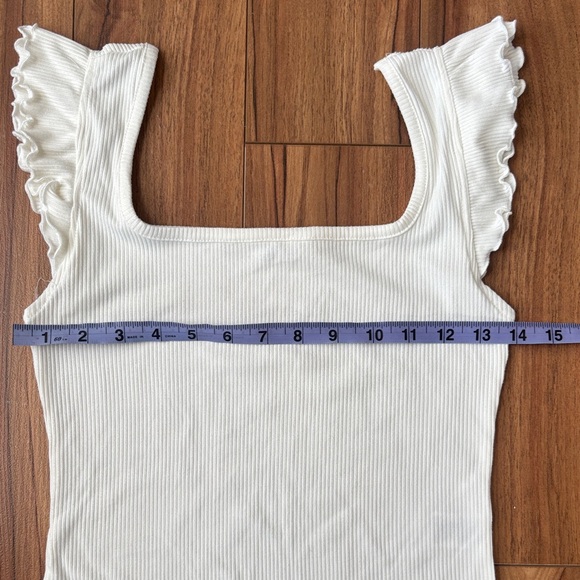 Cream Ruffled Sleeve Ribbed Top - Picture 4 of 5